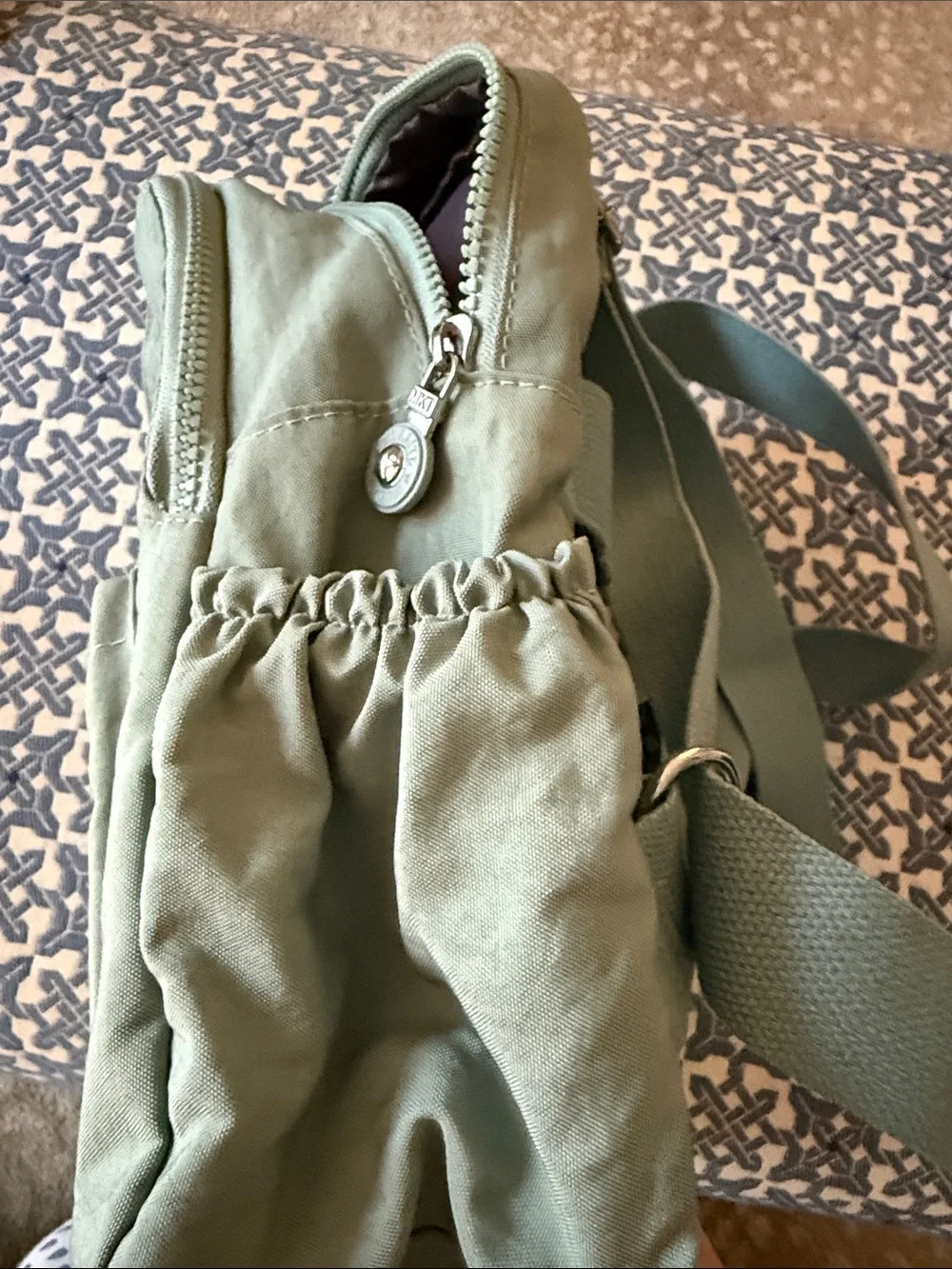 MUKAITE Mint Green Round Front Backpack with Zip Pocket